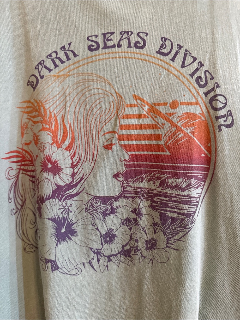 Vintage-Inspired Sea Graphic Sleeveless Tunic Top - Sage Green Beachy